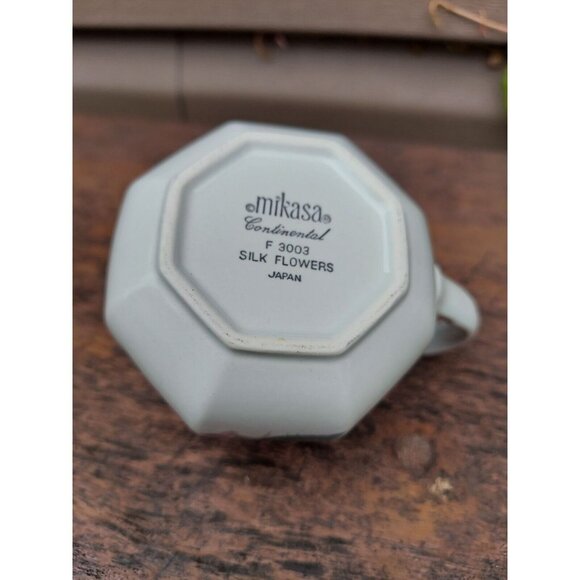 Mikasa Silk Flowers Gravy with Underplate - Picture 5 of 5